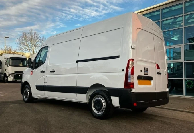 Renault Master Van Leasing