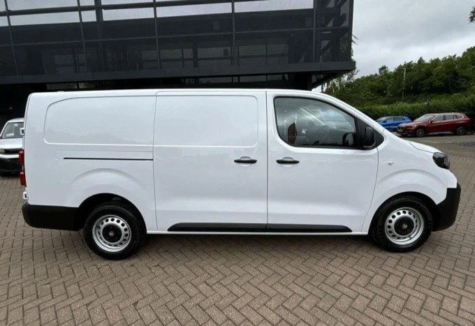 Vauxhall Vivaro Deal