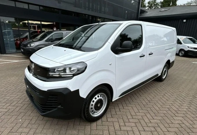 New Model Vivaro